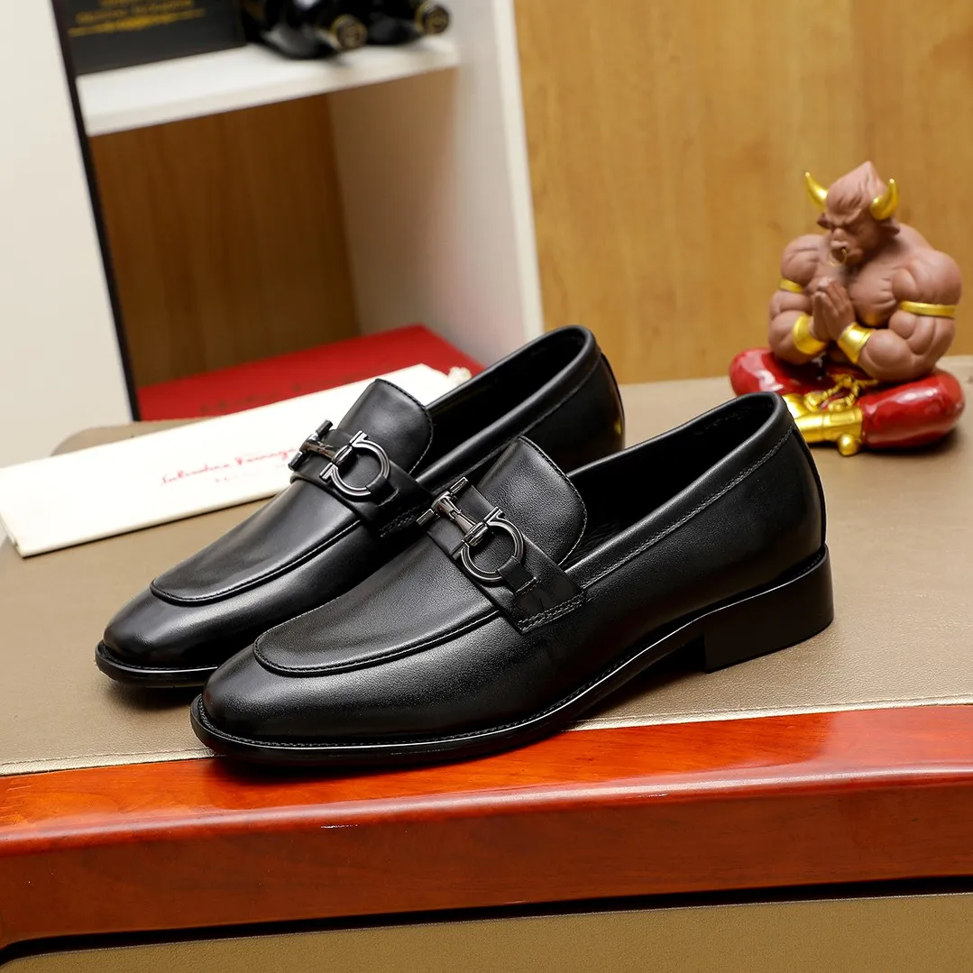 Men's clothing and shoes 💰440 🔥Ferragamo's new leather shoes🇨🇳Official website original 1:1 mold, original quality💯Fine workmanship, high-end luxury☘The upper is made of imported Italian first-layer cowhide🌴Water-dyed🐂Leather lining🍓Rubber wear-resistant and non-slip outsole, breathable and comfortable to wear🍍The first choice for high-end men🍉, black, size 38-45...